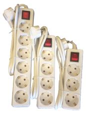 SKJØTEKONTAKTSETT  3,4  OG 6 UTTAK 1,5M BRYTER M/JORD